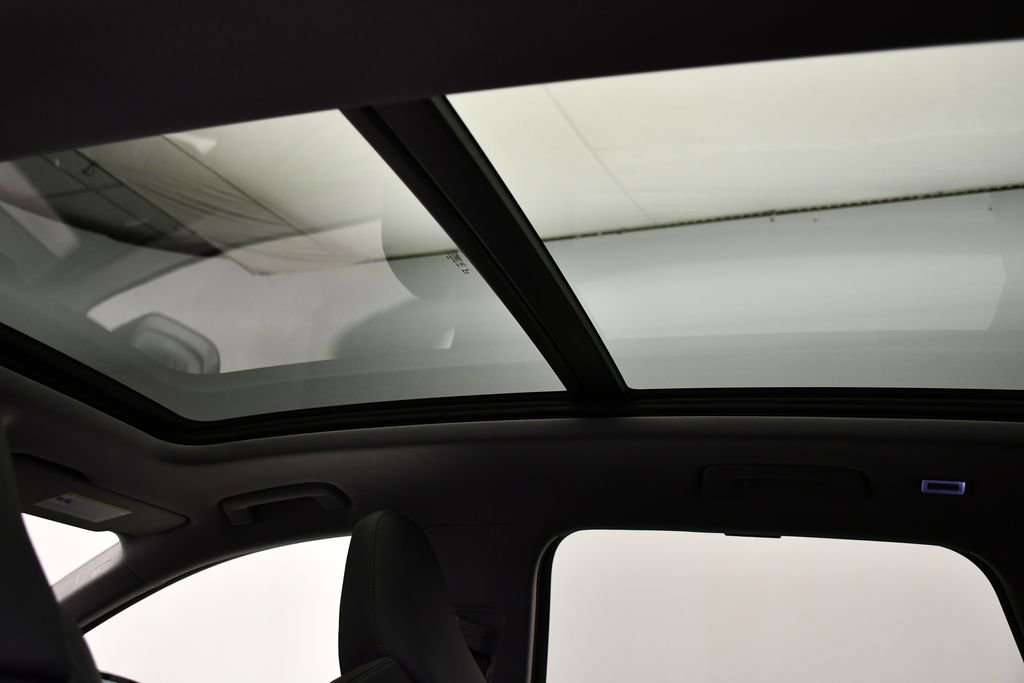 New 2025 Audi Q6 e-tron Premium Plus image 16