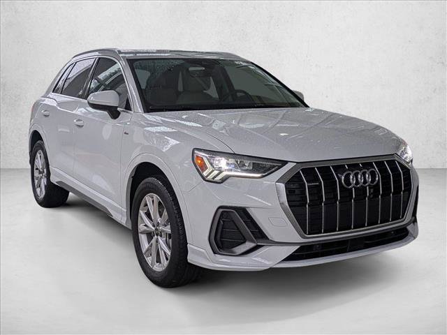 Used 2025 Audi Q3 2.0T Premium Plus w/ Premium Plus Package image 8