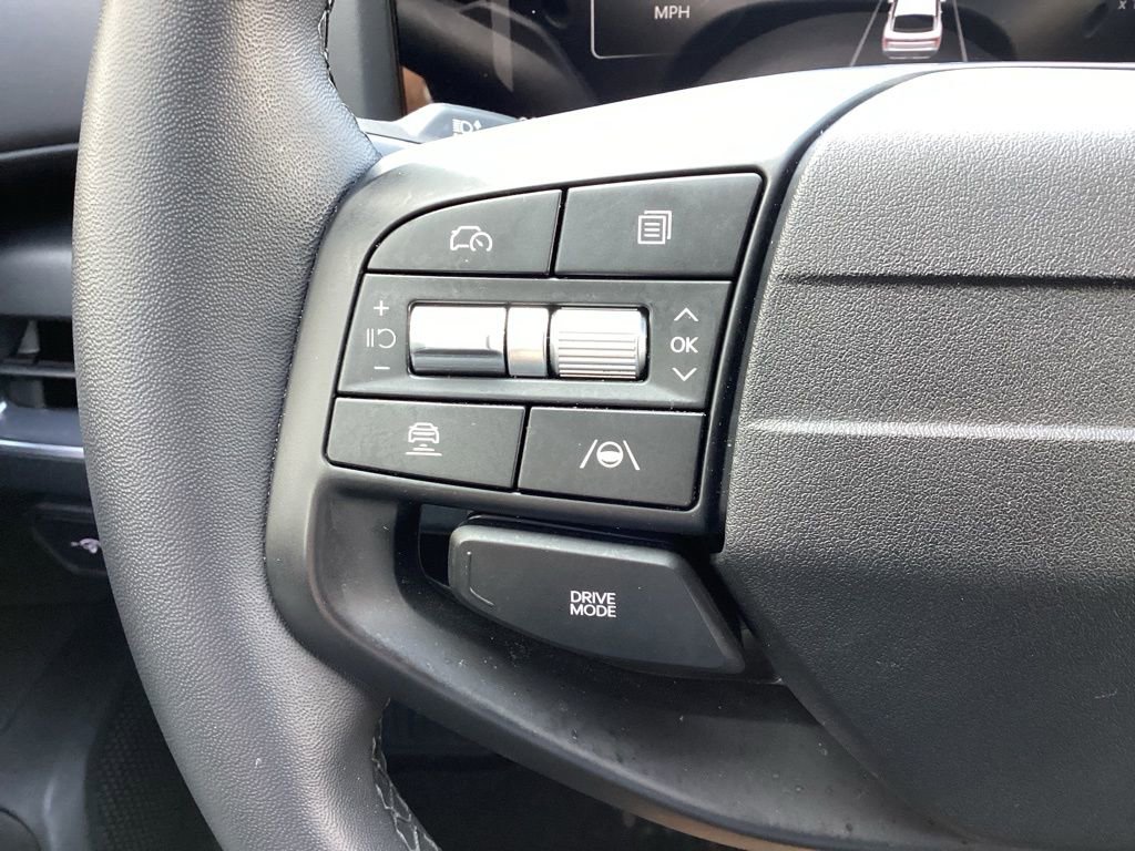 Used 2025 Kia K4 EX image 40