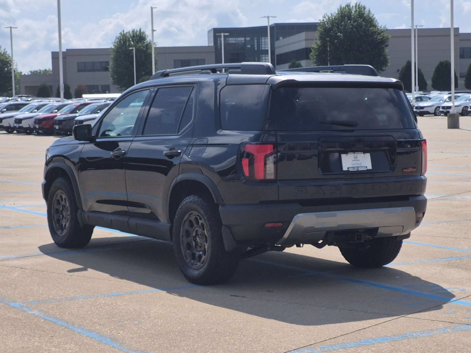 Certified 2026 Honda Passport TrailSport Elite image 8