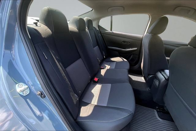 Used 2025 Nissan Sentra SV w/ All-Weather Package FWD image 23