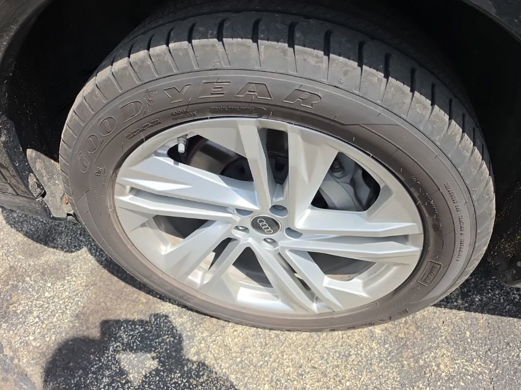 Used 2023 Audi Q7 3.0T Premium Plus image 9