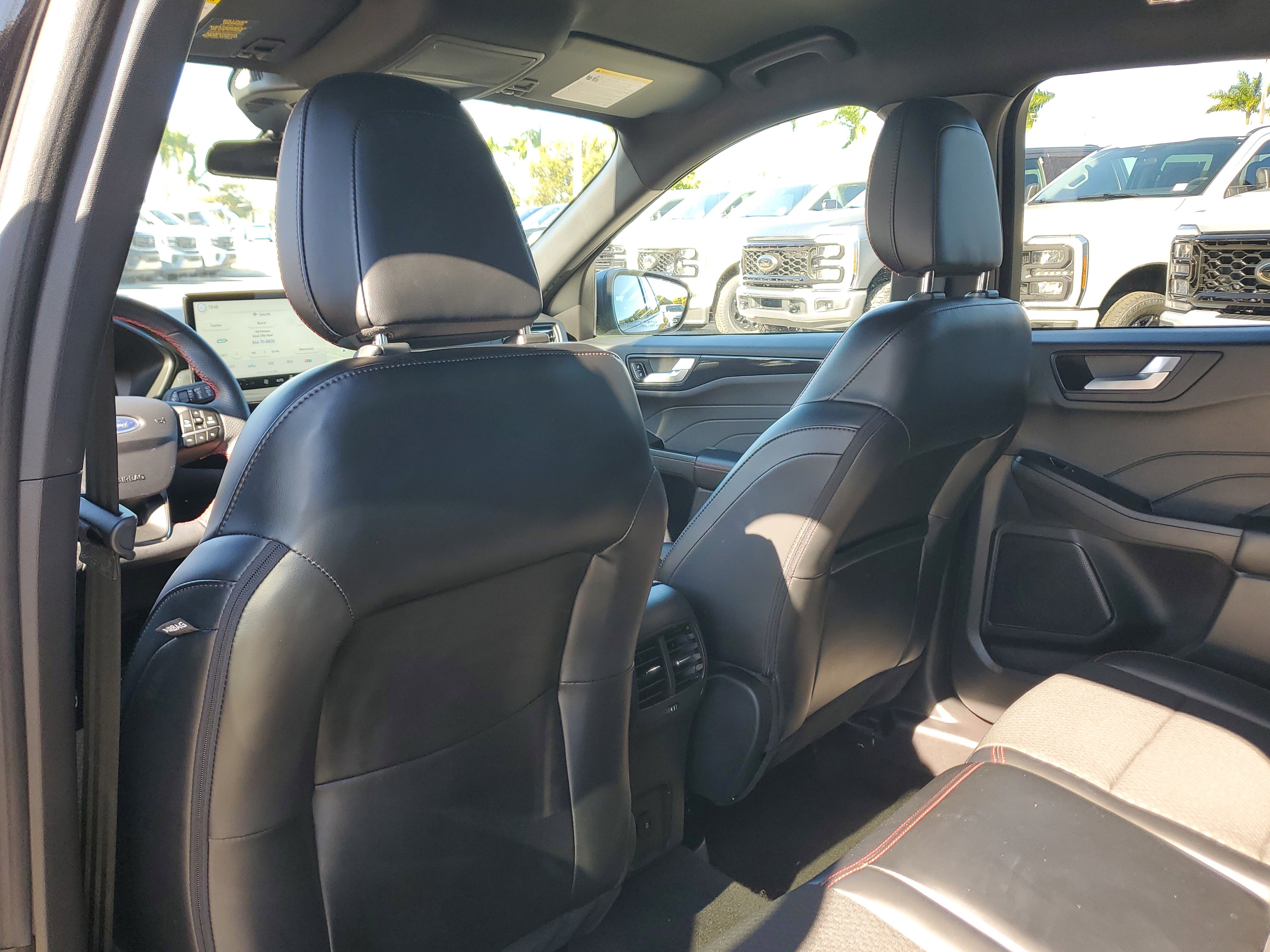 Used 2024 Ford Escape ST-Line w/ Tech Pack #1 image 15