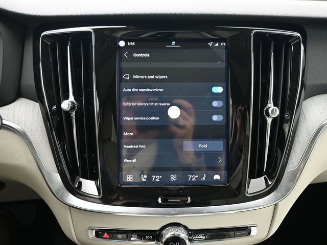 New 2026 Volvo V60 B5 Cross Country Plus w/ Protection Package Premier image 22