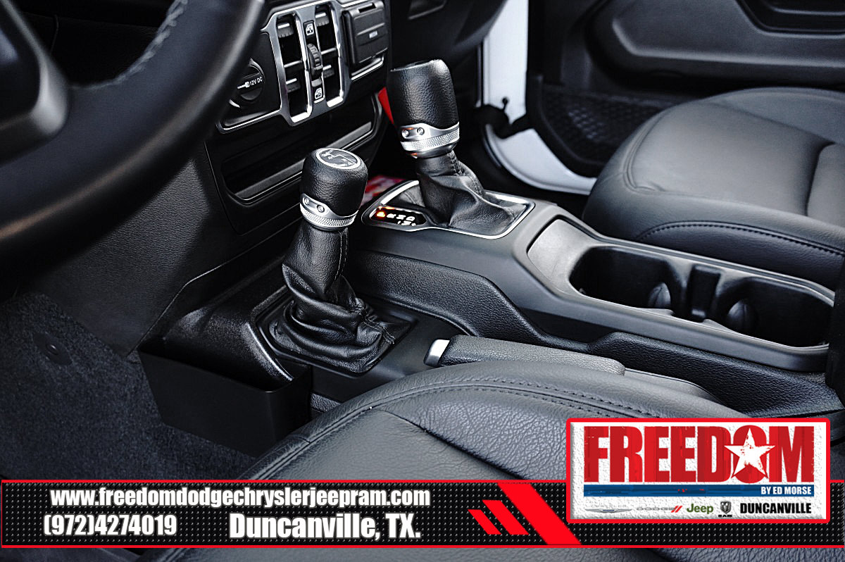 Used 2022 Jeep Wrangler Unlimited Sport AWD/4WD image 34