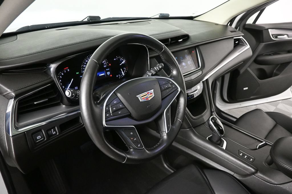 Used 2019 Cadillac XT5 Premium Luxury AWD/4WD image 6