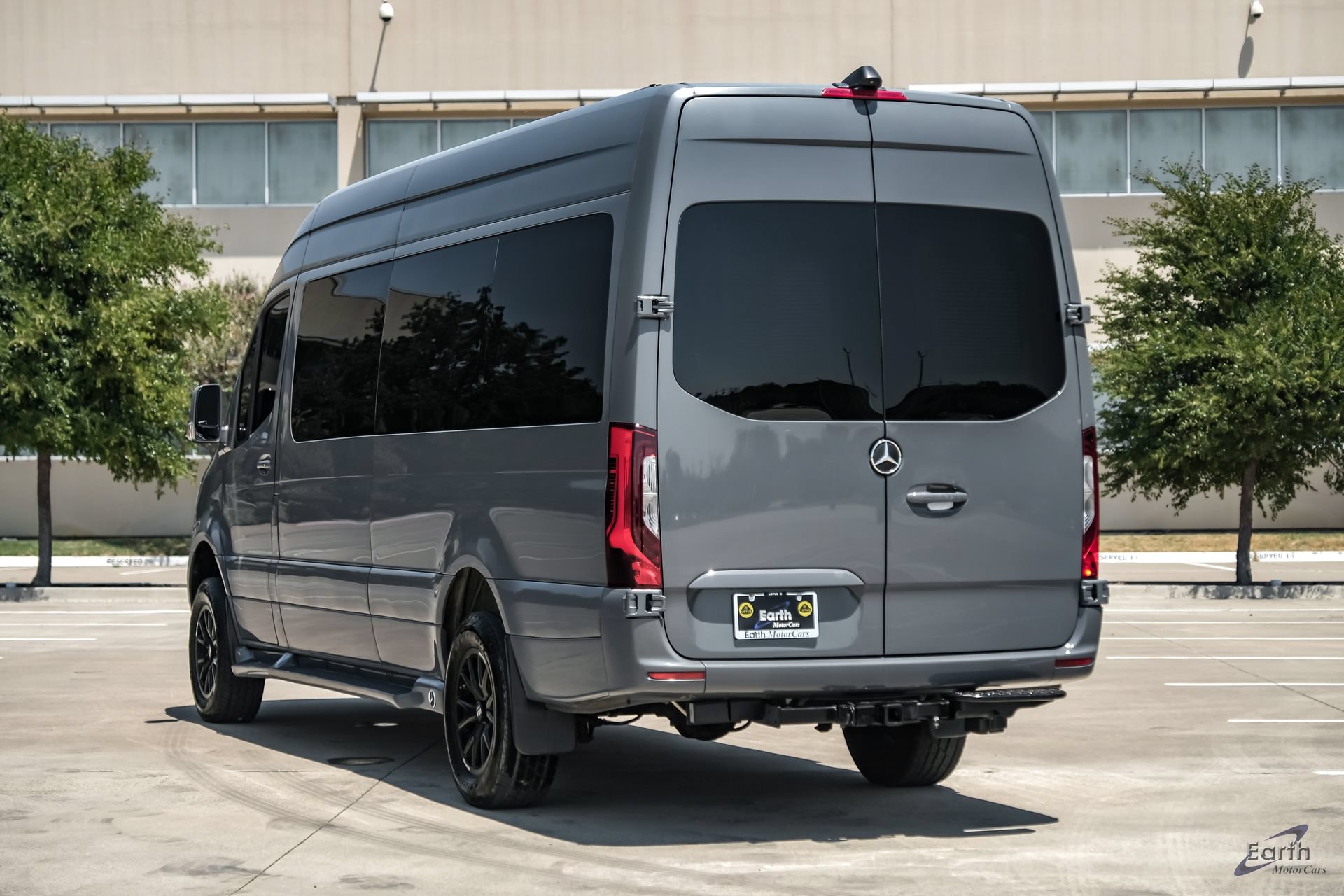 Used 2022 Mercedes-Benz Sprinter 2500 image 11
