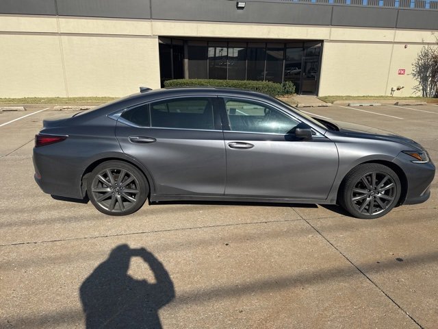 Used 2019 Lexus ES 350 Ultra Luxury image 6