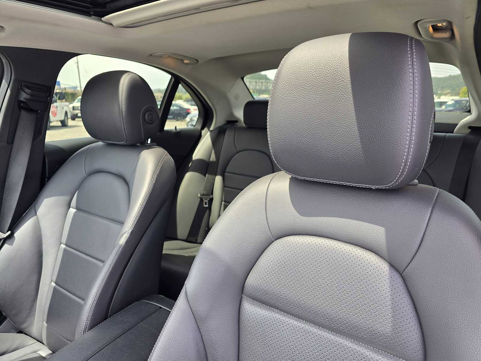 Used 2021 Mercedes-Benz C 300 Sedan image 22