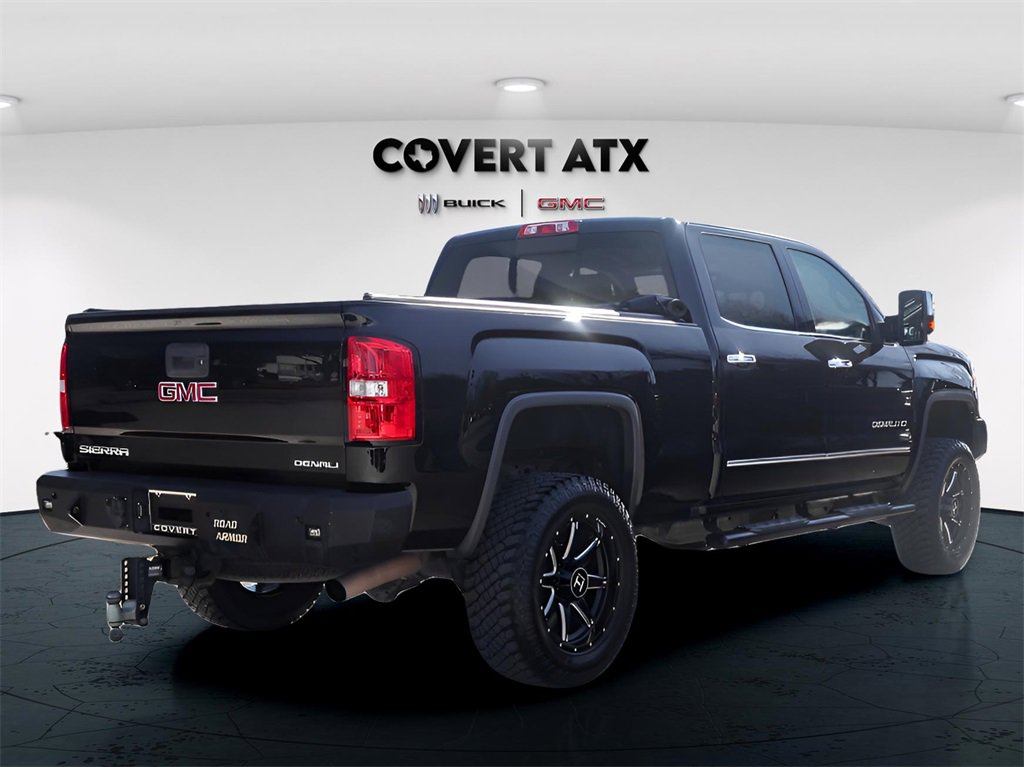 Used 2019 GMC Sierra 2500 Denali w/ Suspension Package, Off-Road image 7