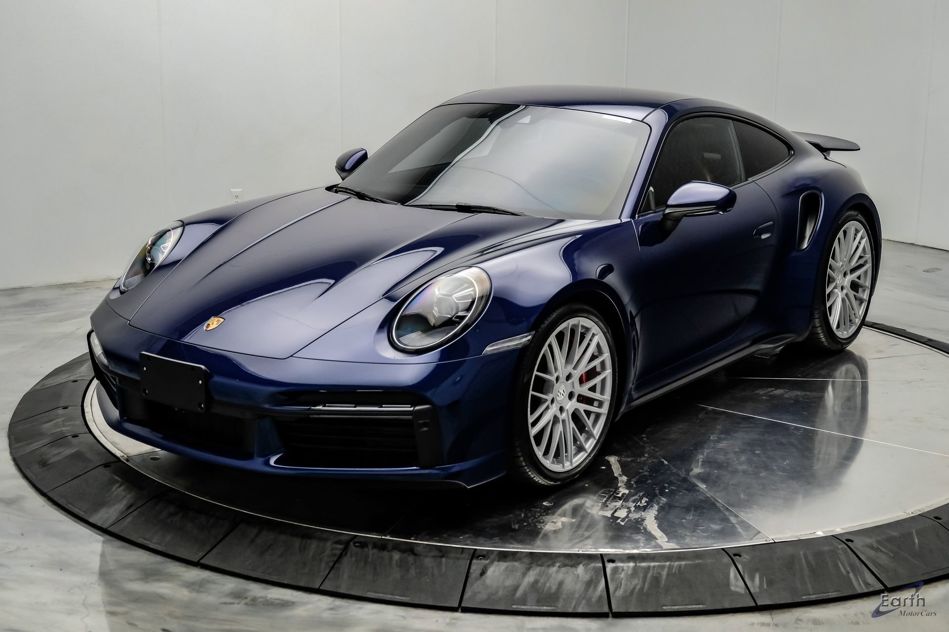 Used 2021 Porsche 911 Turbo image 7