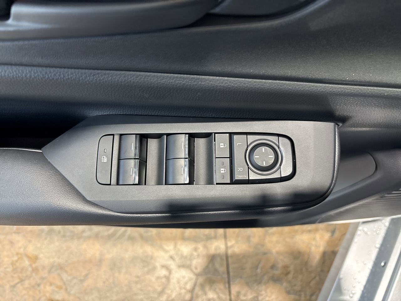 New 2026 Toyota Prius Plug-In Hybrid image 13
