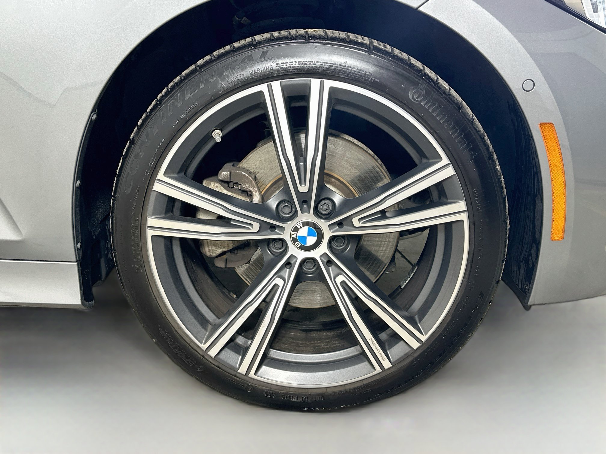 Used 2023 BMW 330i xDrive Sedan w/ Premium Package AWD/4WD image 10