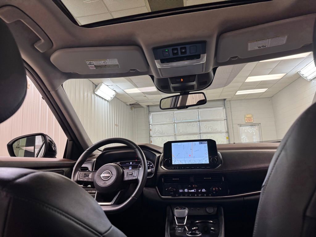 Used 2023 Nissan Rogue SL w/ SL Premium Package AWD/4WD image 23