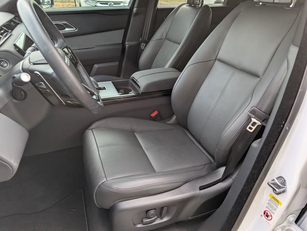 Certified 2025 Land Rover Range Rover Velar S image 6
