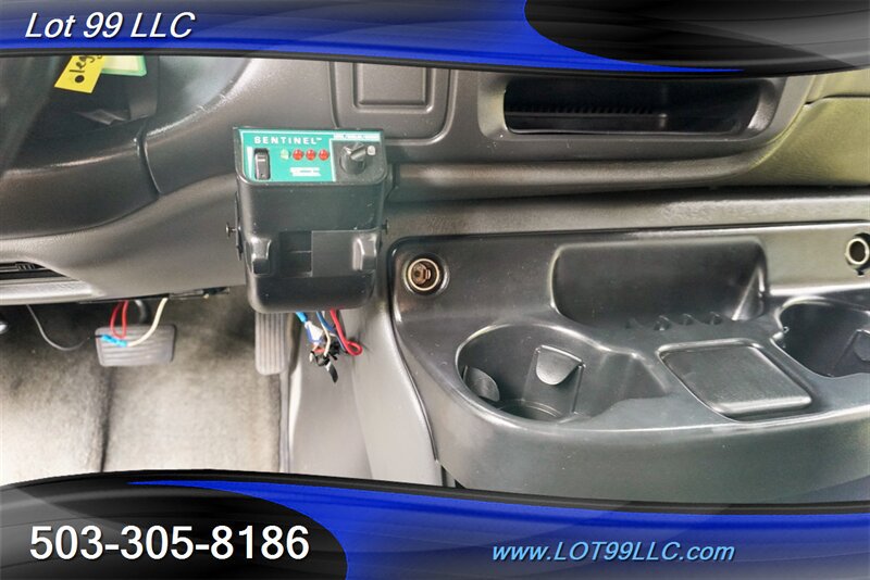 Used 2002 Chevrolet Express 3500 Extended Passenger w/ LS Preferred Equipment Group RWD image 20