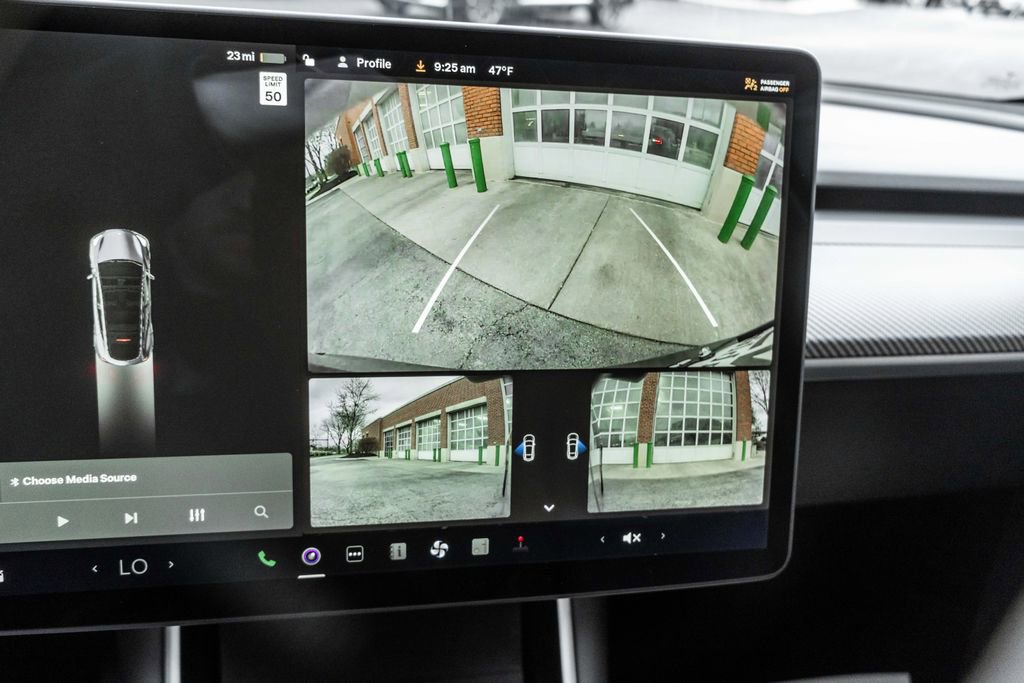 Used 2020 Tesla Model Y Long Range image 9