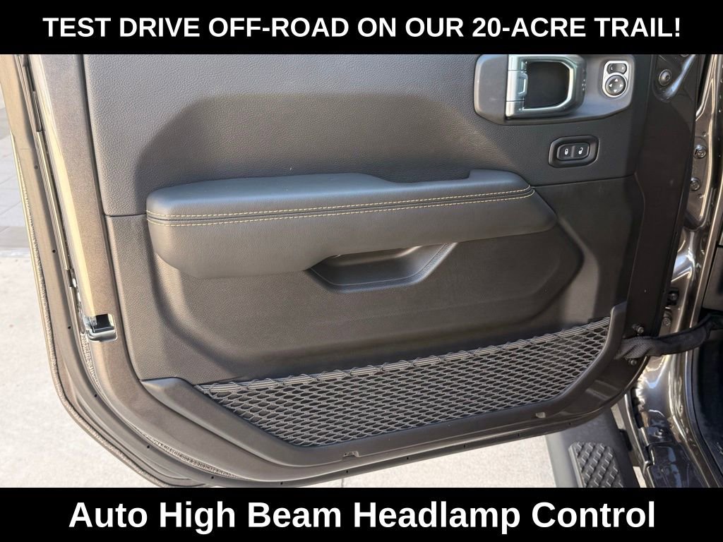 New 2026 Jeep Gladiator Sahara image 28