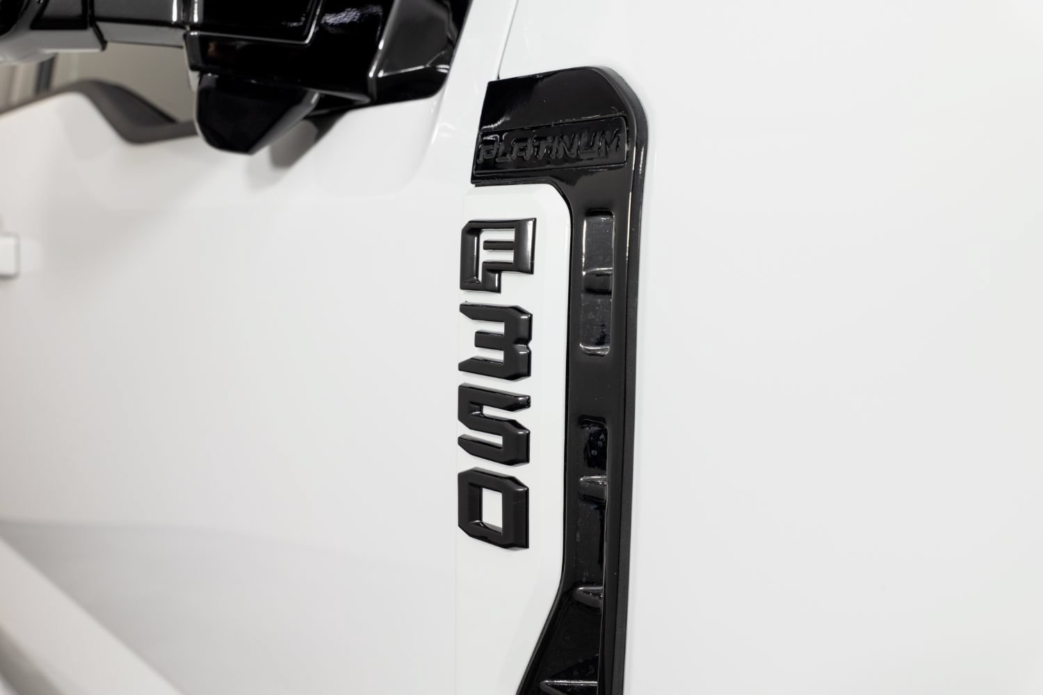 Used 2026 Ford F350 Platinum AWD/4WD image 44