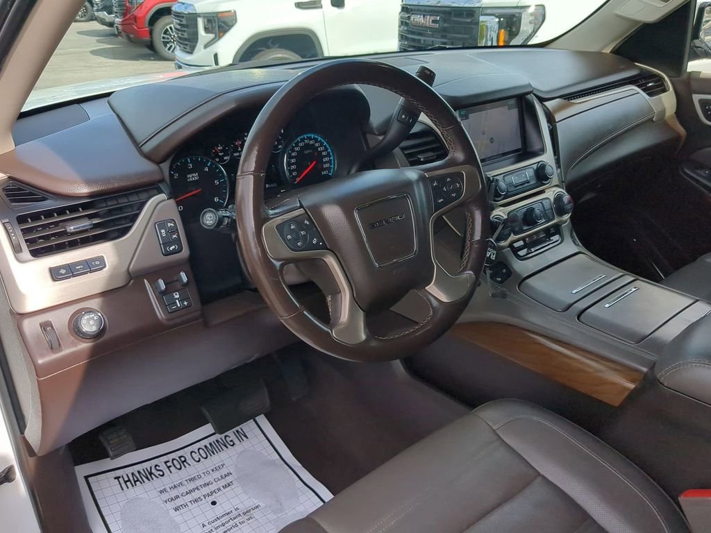 Used 2020 GMC Yukon XL Denali w/ Open Road Package image 11