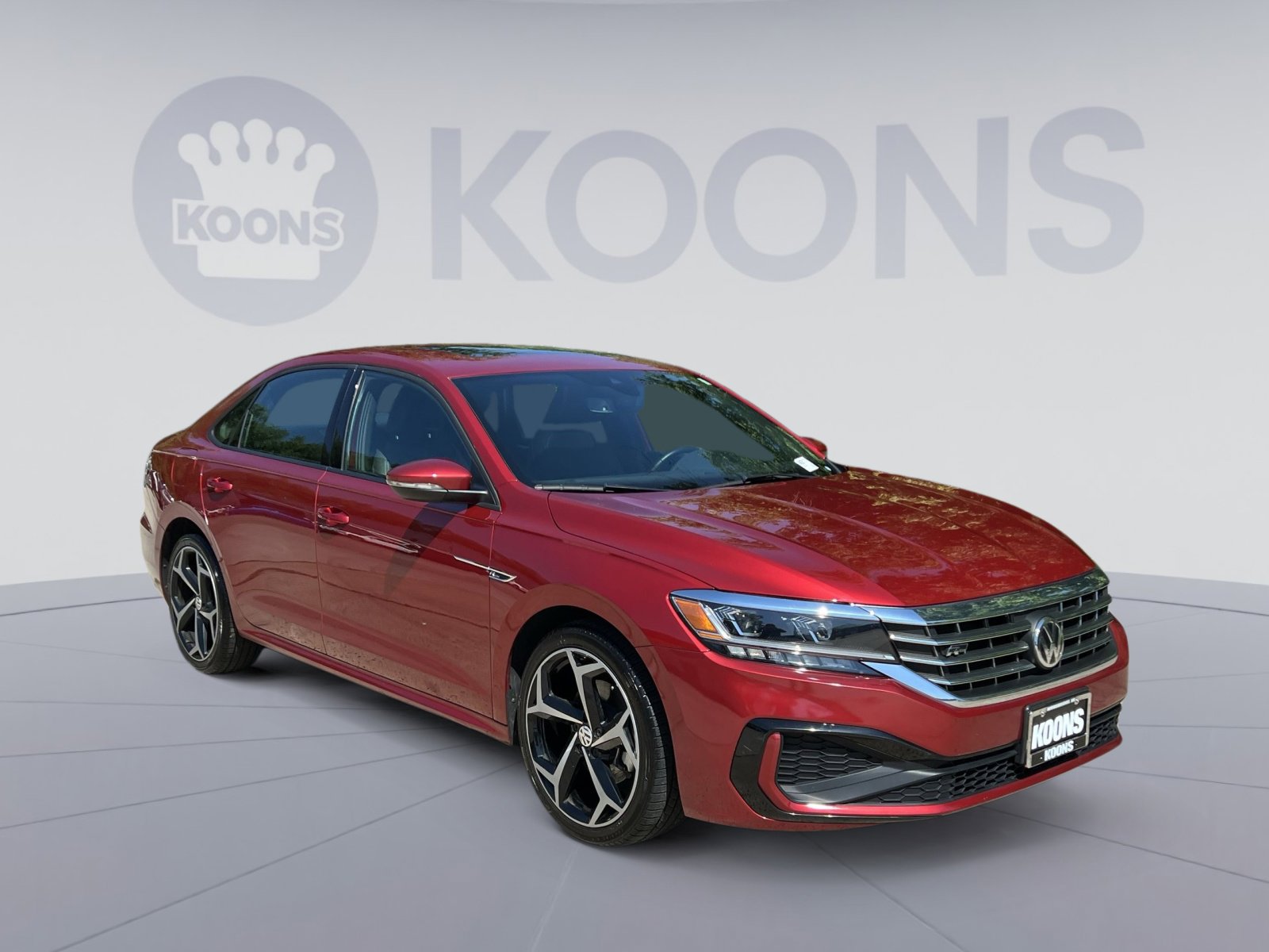 Used 2022 Volkswagen Passat 2.0T R-Line FWD image 2