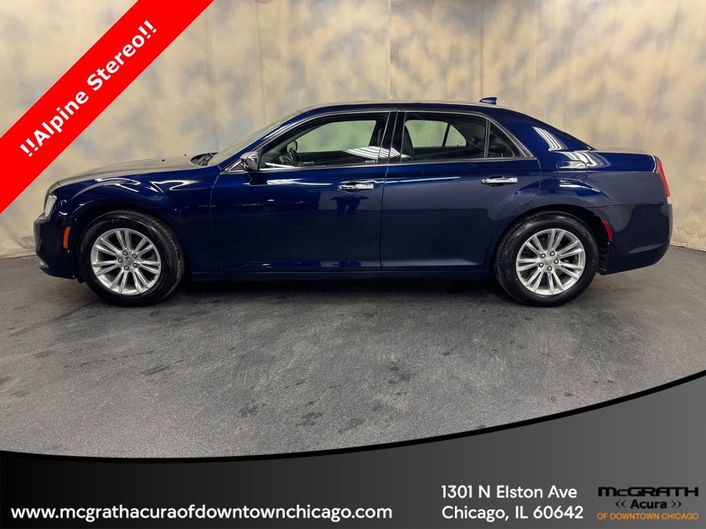 Used 2015 Chrysler 300 C image 3