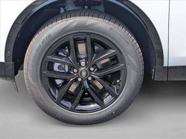 New 2026 Land Rover Discovery Sport Landmark AWD/4WD image 10