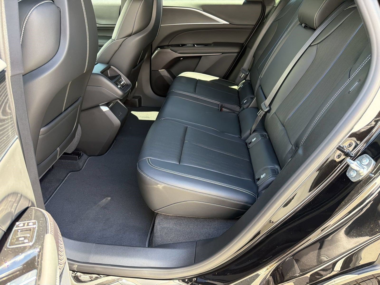New 2026 Cadillac Lyriq Sport w/ LPO, Floor Liner Package RWD image 22