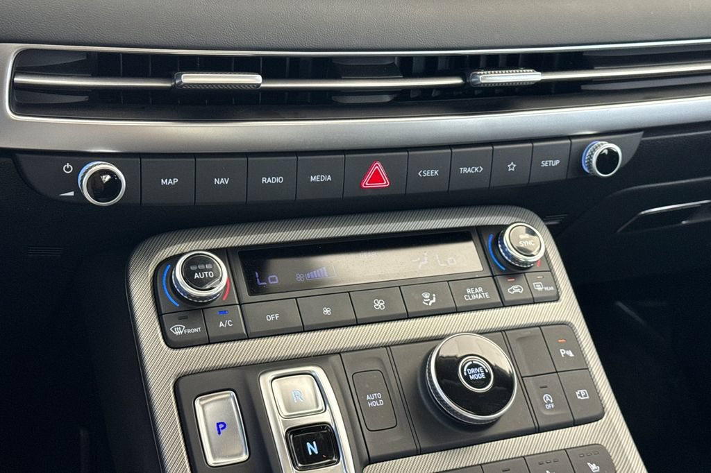 Used 2025 Hyundai Palisade SEL FWD image 26