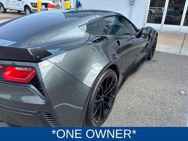 Used 2018 Chevrolet Corvette Grand Sport RWD image 4