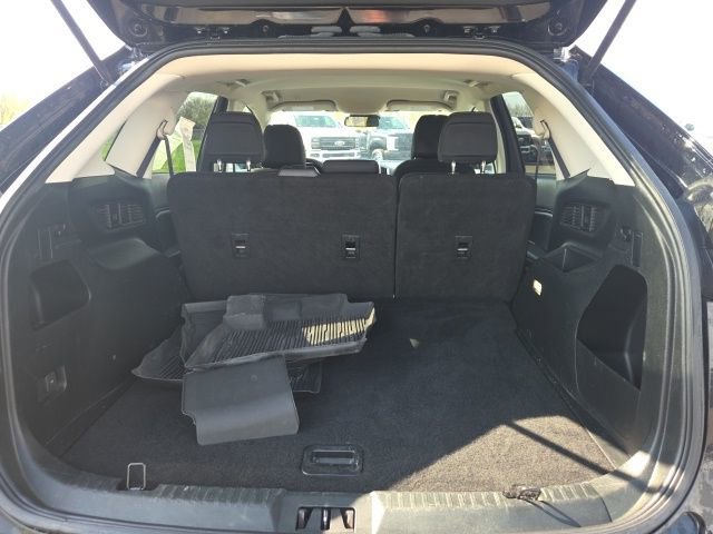 Used 2022 Ford Edge SE AWD/4WD image 11