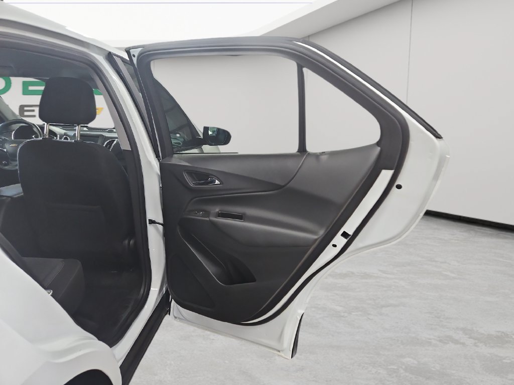 Used 2024 Chevrolet Equinox LT AWD/4WD image 48