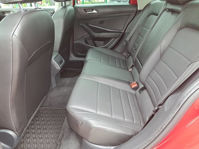 Used 2021 Volkswagen Jetta SEL FWD image 12