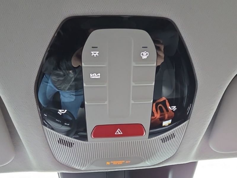 New 2026 Kia K4 LXS image 40