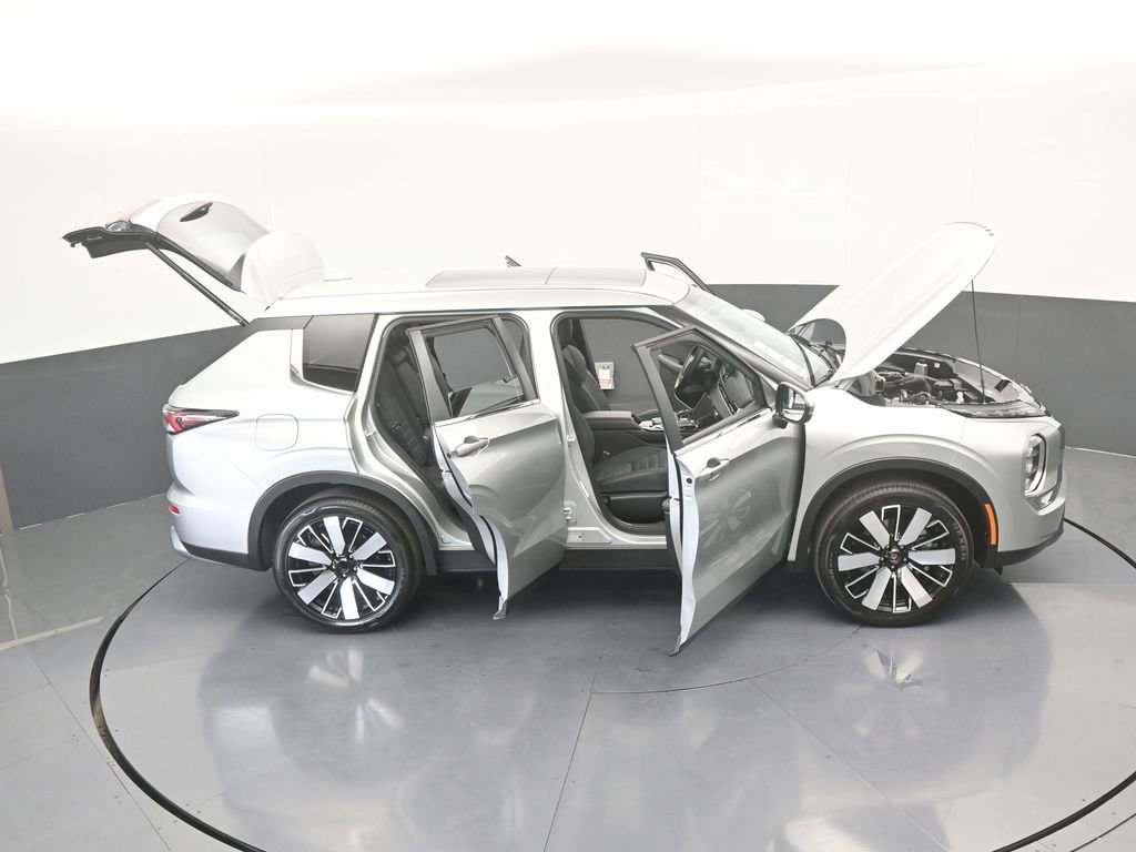 New 2026 Mitsubishi Outlander SE FWD image 70