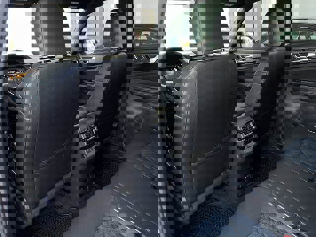 New 2025 Volkswagen Atlas Cross Sport SEL Premium R-Line image 25