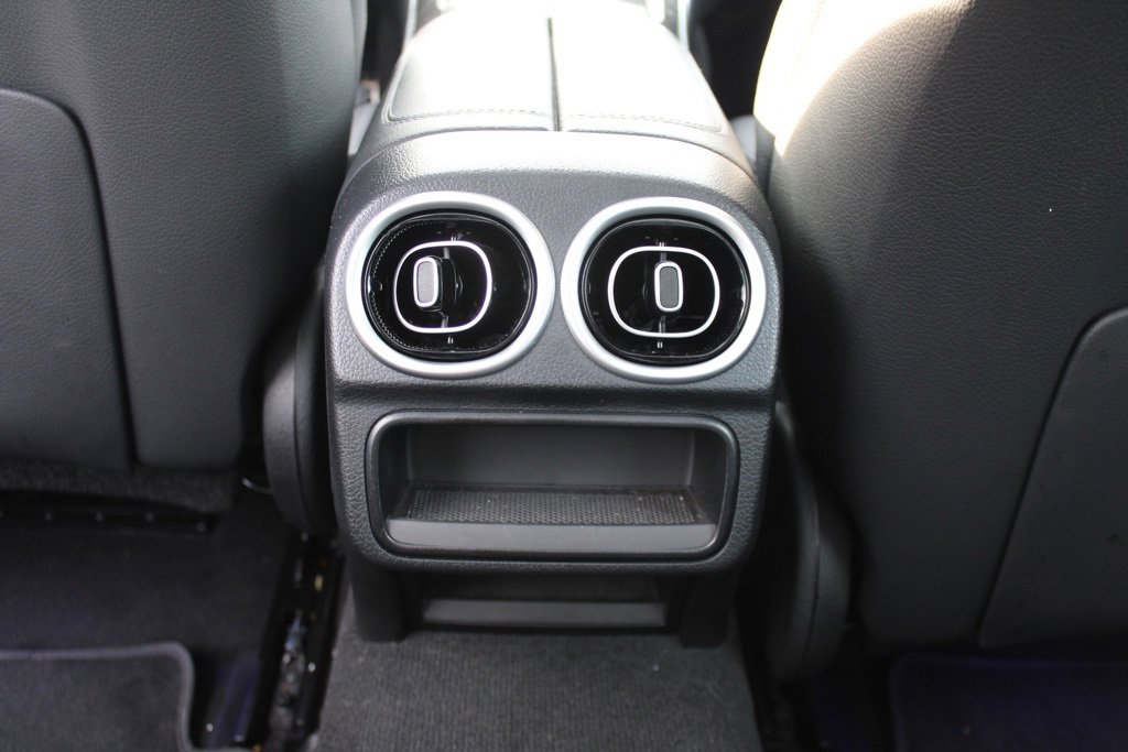 Used 2023 Mercedes-Benz C 300 Sedan image 30