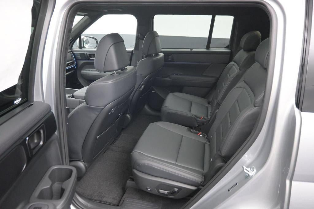 New 2027 Hyundai Santa Fe Calligraphy AWD/4WD image 10