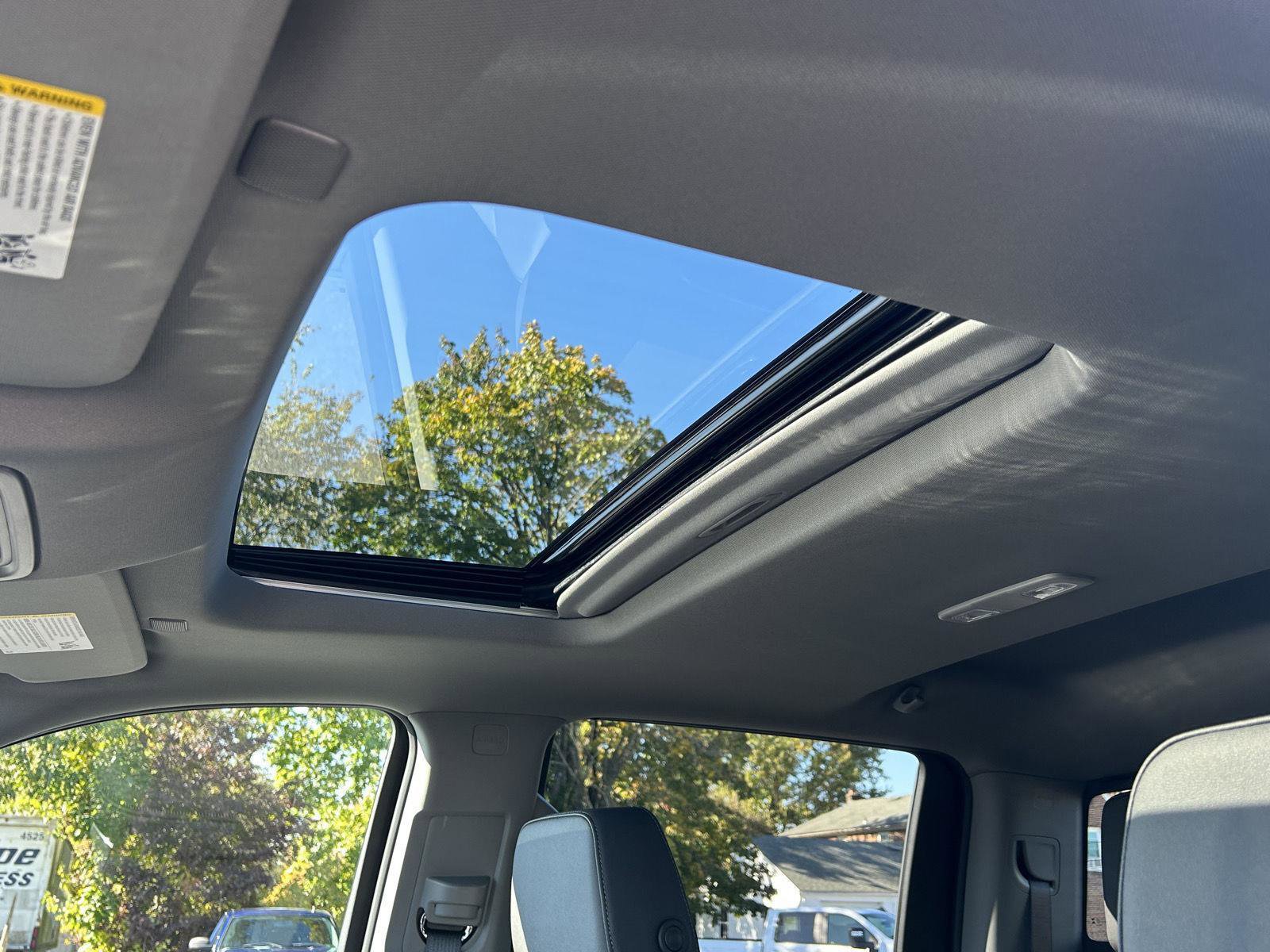 New 2026 Chevrolet Silverado 2500 LTZ w/ LTZ Premium Package image 17