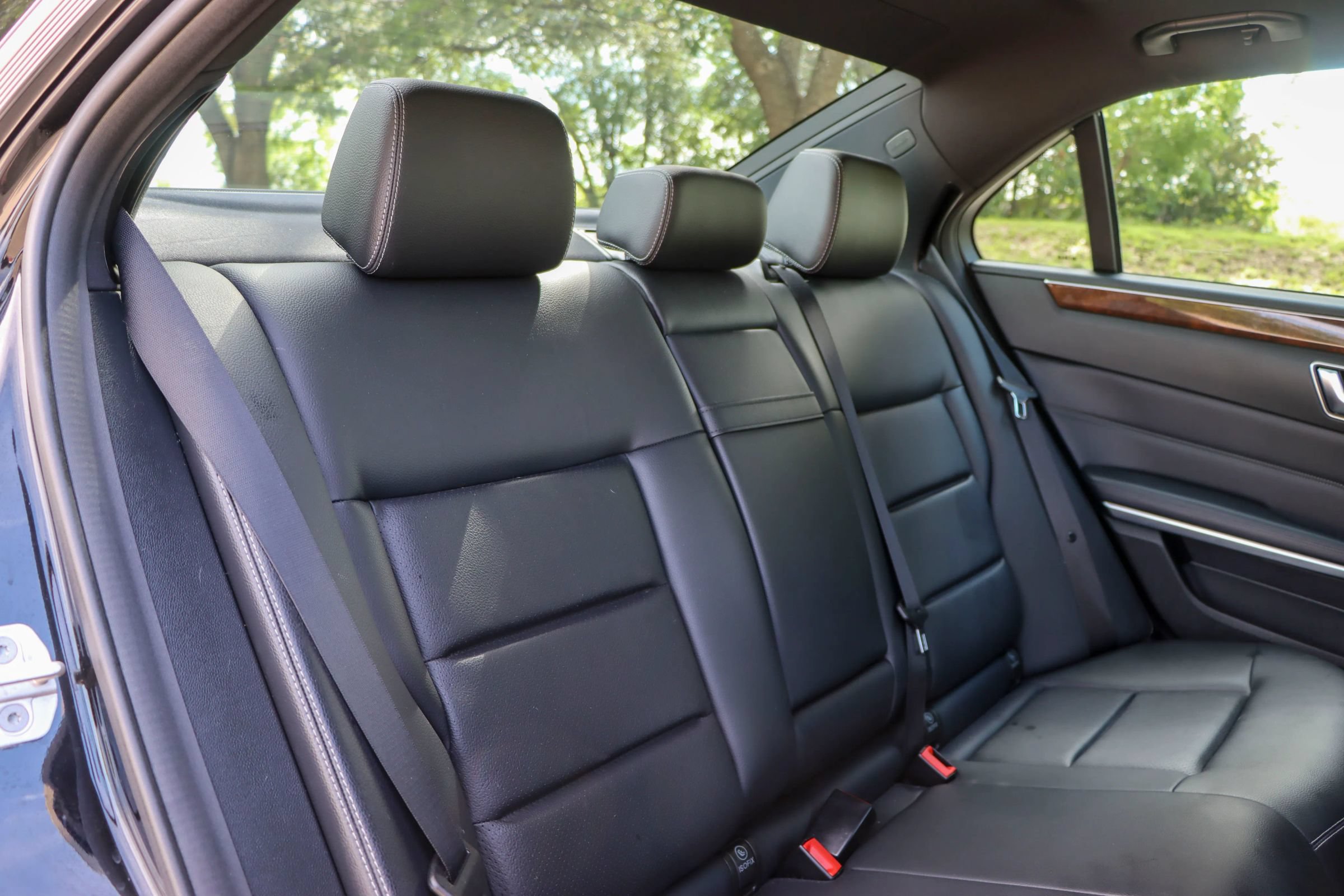 Used 2015 Mercedes-Benz E 350 4MATIC Sedan w/ Premium 1 Package image 19