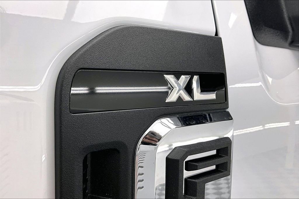 New 2026 Ford F250 XL image 9