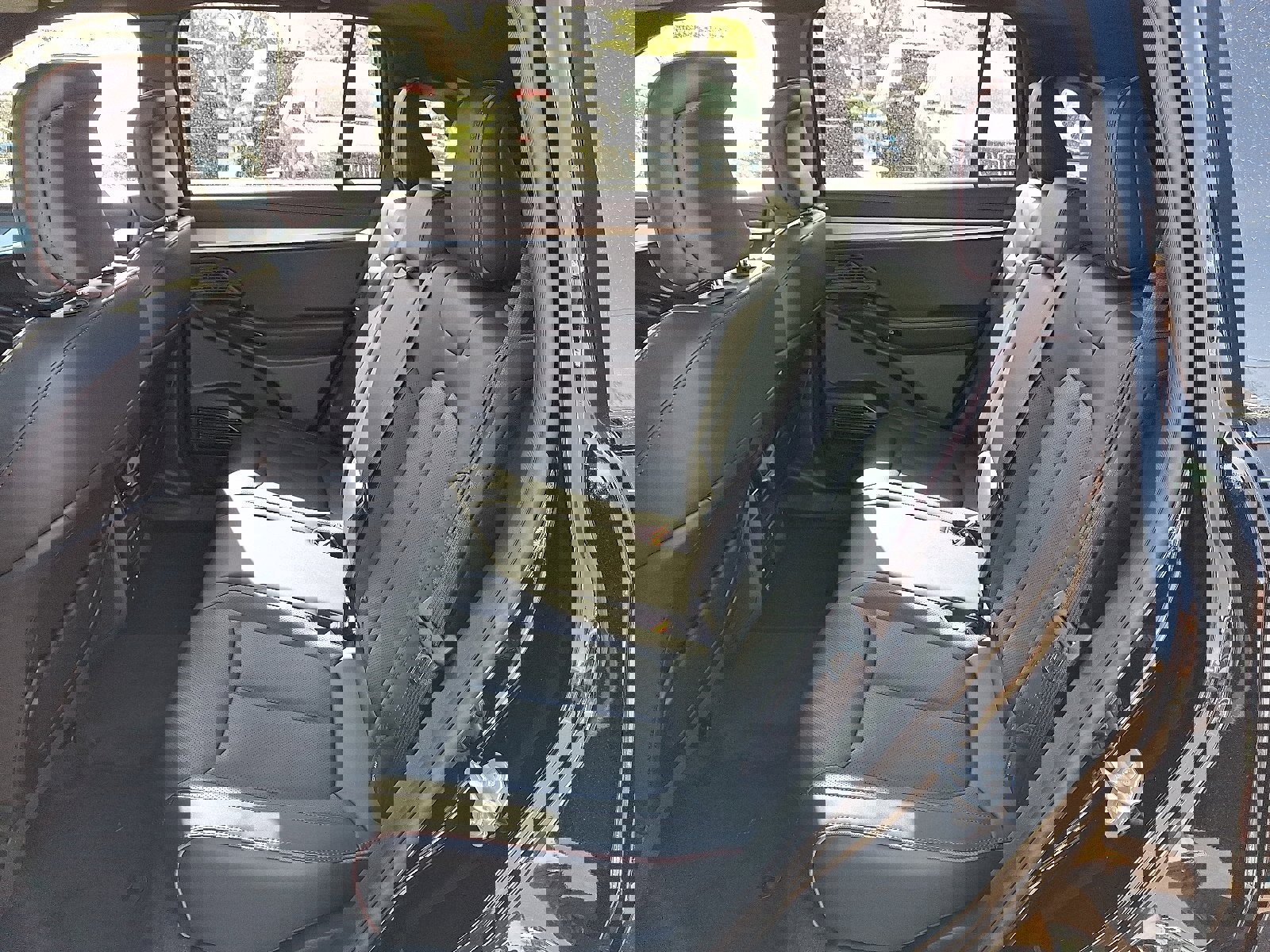 Certified 2024 Jeep Wagoneer Launch Edition image 10