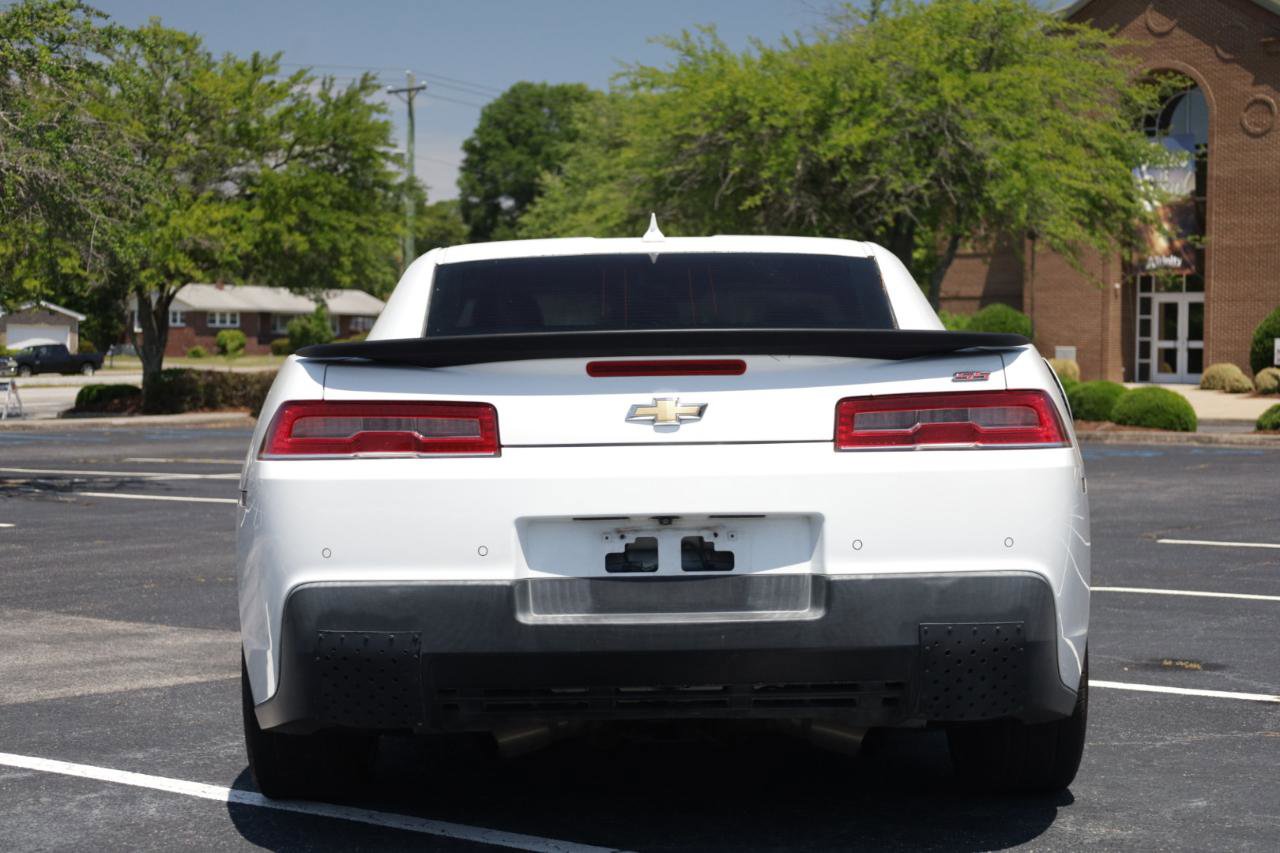 Used 2014 Chevrolet Camaro SS w/ RS Package RWD image 4