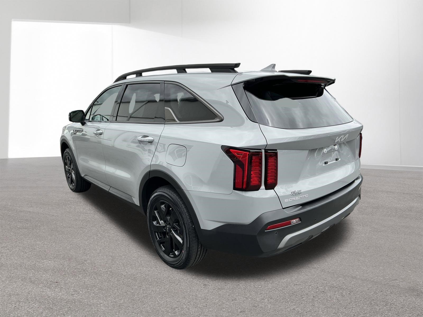 Certified 2023 Kia Sorento S AWD/4WD image 5