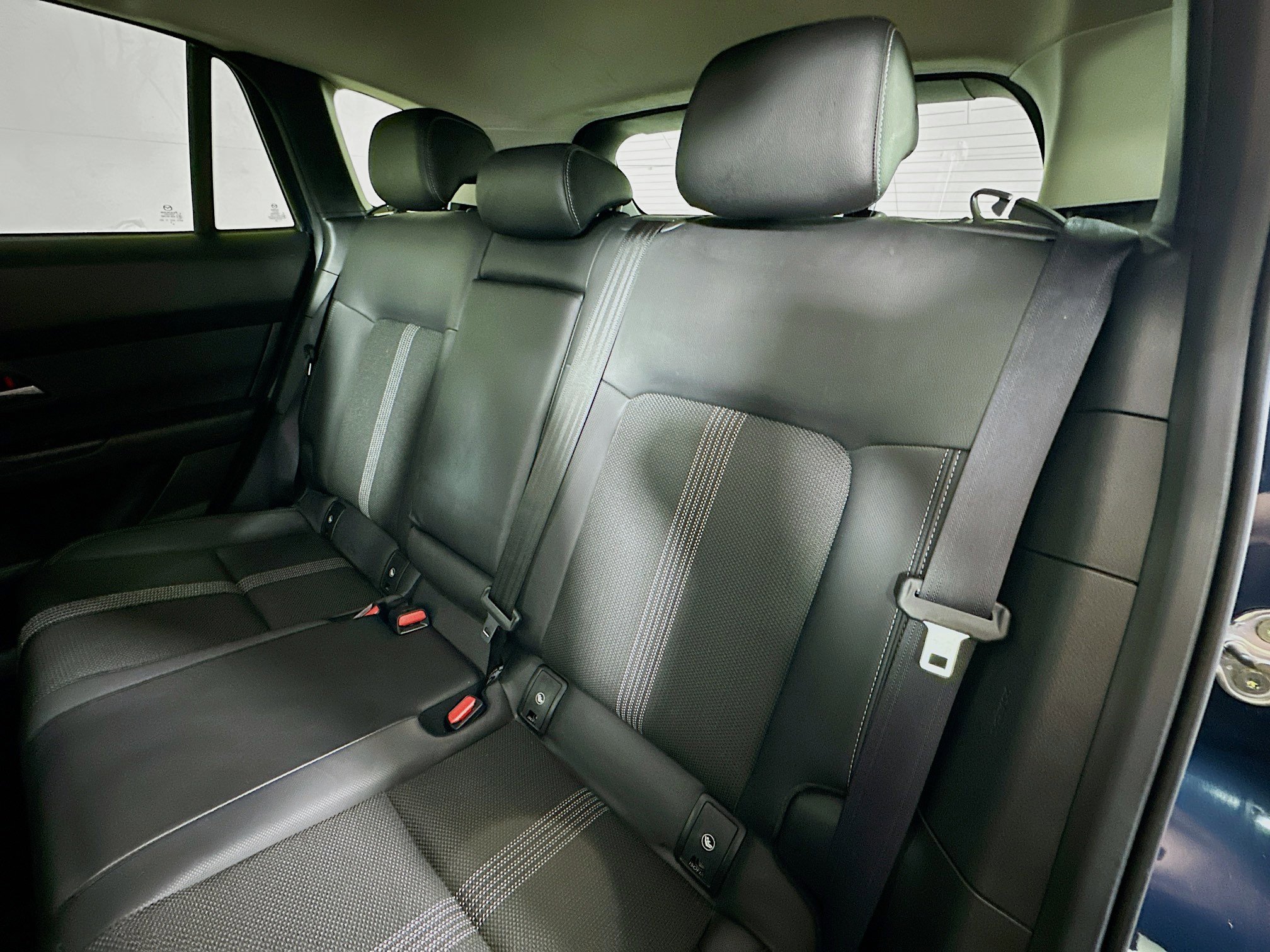 Used 2025 MAZDA CX-50 AWD 2.5 S w/ Preferred Package image 22