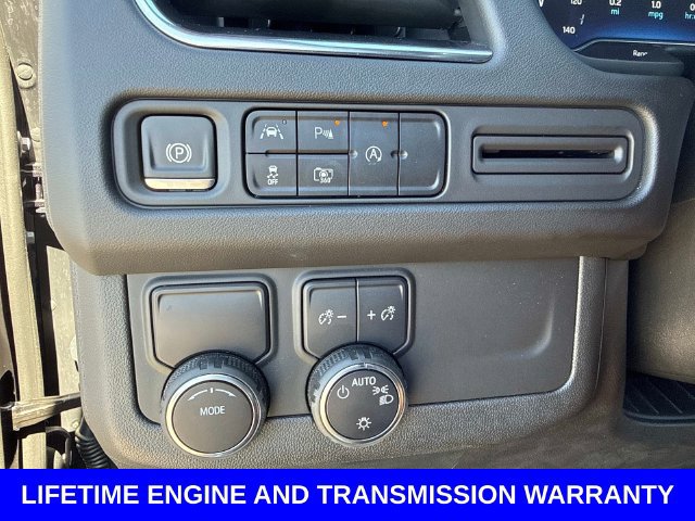 Used 2024 Chevrolet Tahoe LT w/ Luxury Package RWD image 32