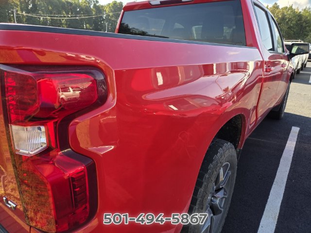 Used 2022 Chevrolet Silverado 1500 LT AWD/4WD image 7