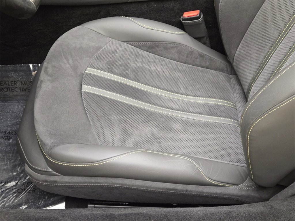 Used 2023 Aston Martin V8 Vantage image 30