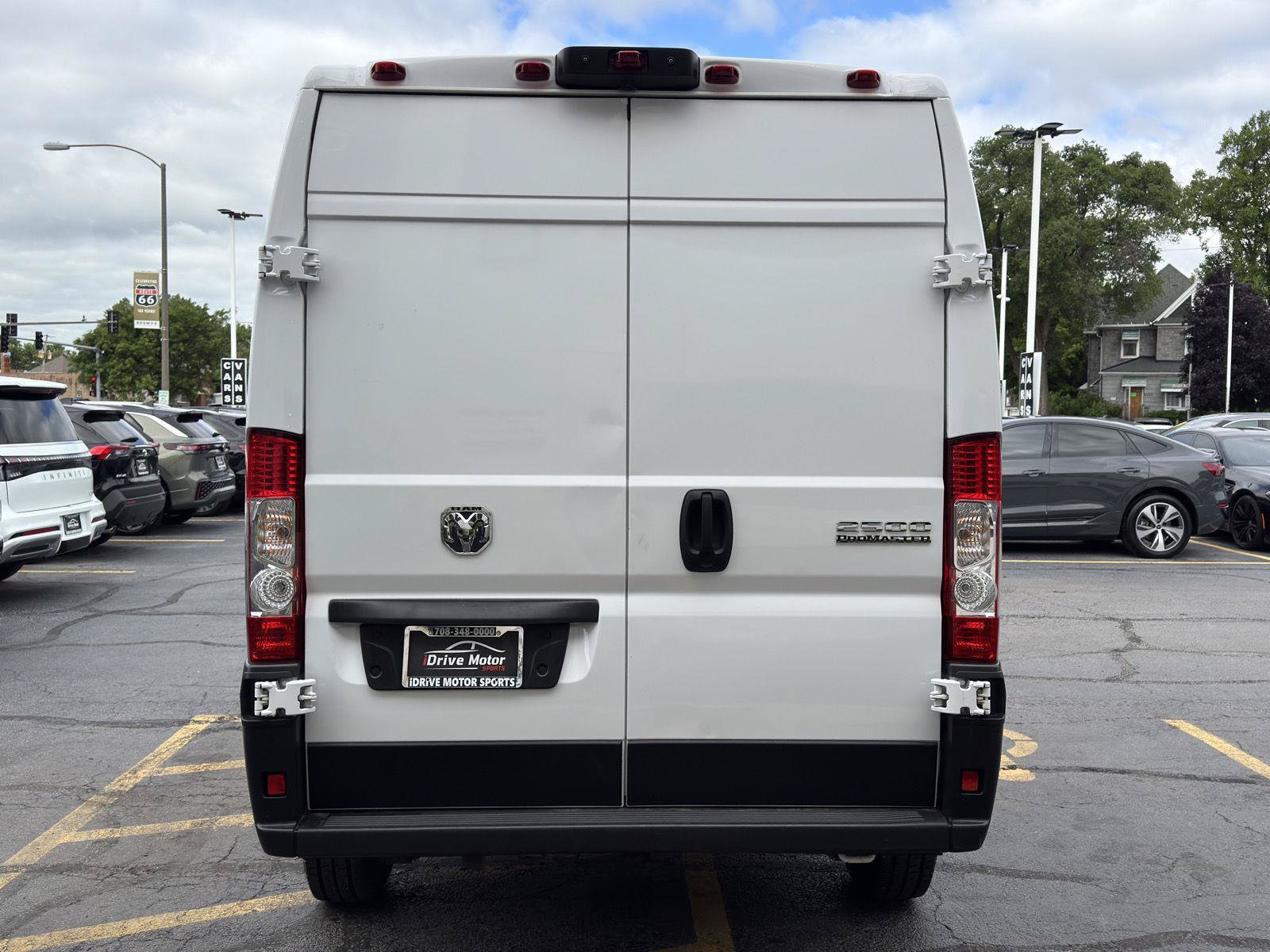 Used 2025 RAM ProMaster 2500 w/ Convenience Group FWD image 7