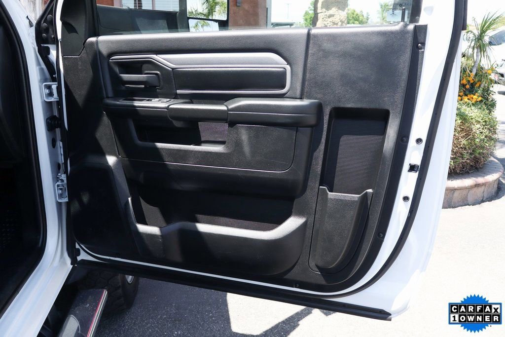 Used 2022 RAM 5500 Tradesman image 34